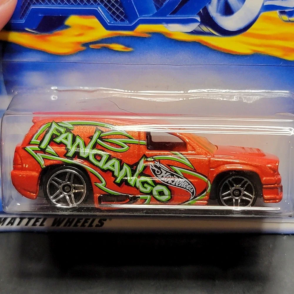 HOT WHEELS 2001 FIRST EDITION FANDANGO orange